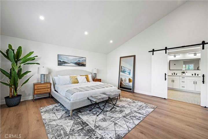 11022 Melvin Avenue, Porter Ranch, California 91326