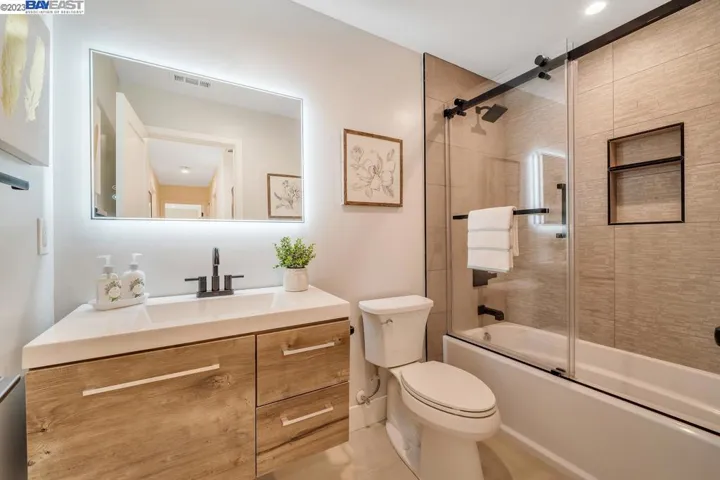 2762 Glorietta Cir, Santa Clara, California 95051