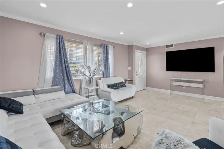 13670 Shablow Avenue, Sylmar, California 91342