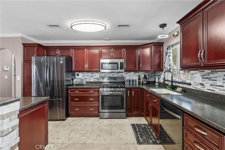 13670 Shablow Avenue, Sylmar, California 91342