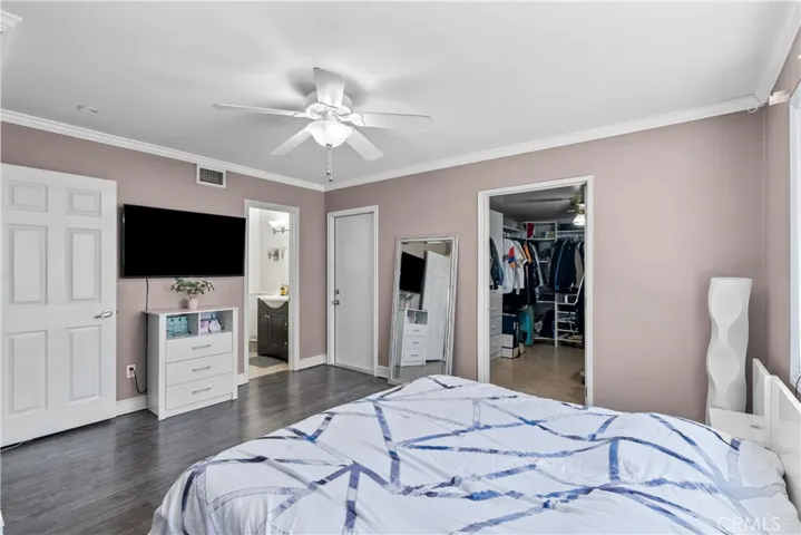 13670 Shablow Avenue, Sylmar, California 91342