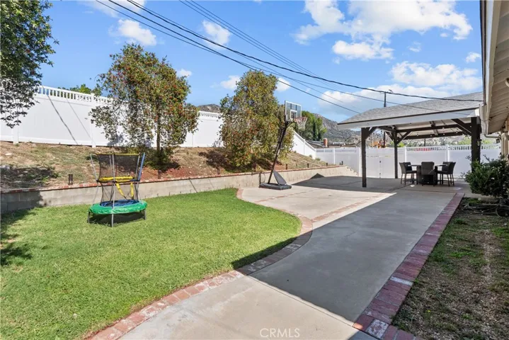 13670 Shablow Avenue, Sylmar, California 91342