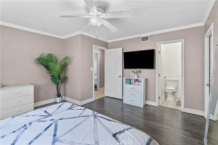 13670 Shablow Avenue, Sylmar, California 91342