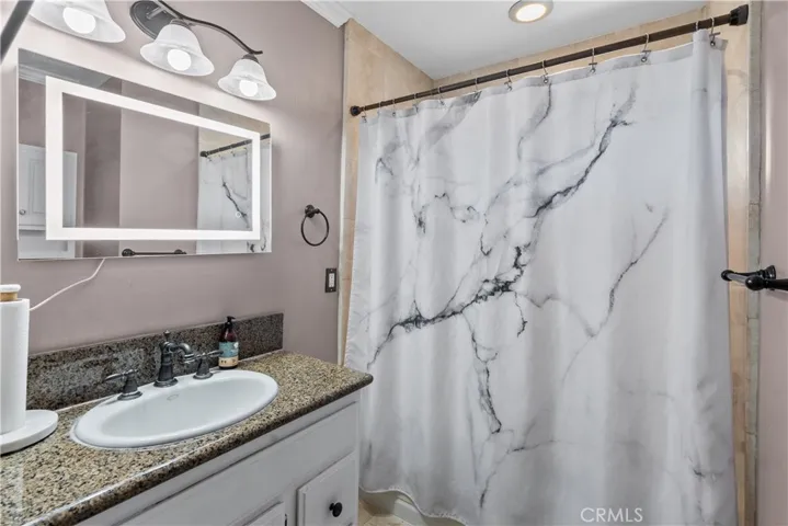 13670 Shablow Avenue, Sylmar, California 91342