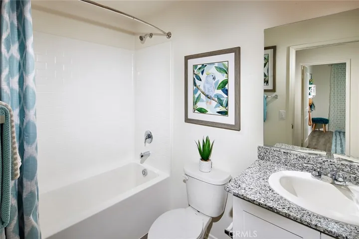 4384 Avenue J-5, Lancaster, California 93536