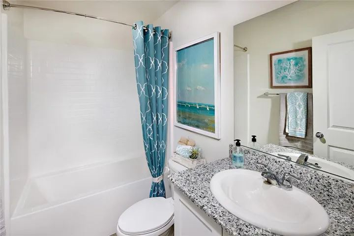 4384 Avenue J-5, Lancaster, California 93536