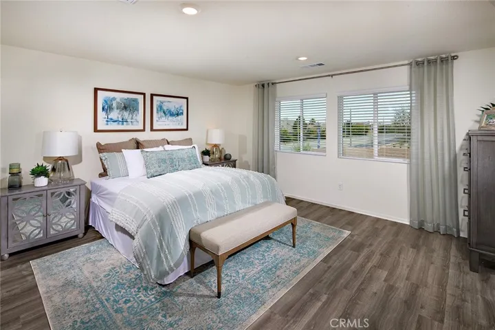 4384 Avenue J-5, Lancaster, California 93536