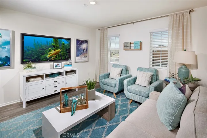 4384 Avenue J-5, Lancaster, California 93536