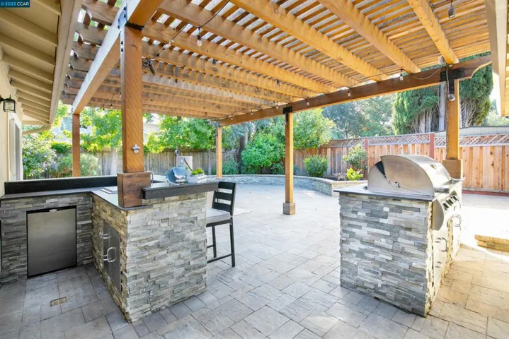 2380 Sandpiper Way, Pleasanton, California 94566