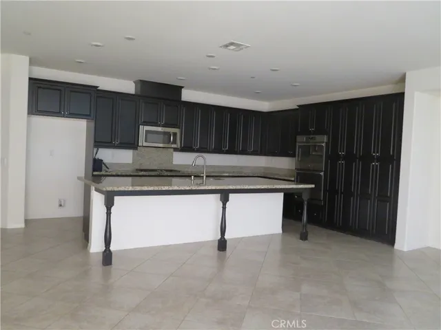 14915 Shoreham Street, Eastvale, California 92880