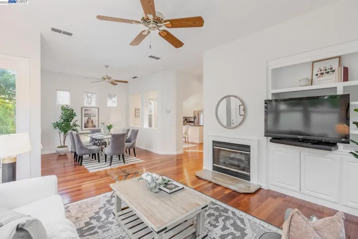 5139 Corona Ct, Pleasanton, California 94588