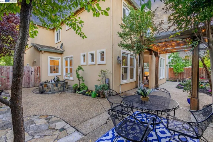 5139 Corona Ct, Pleasanton, California 94588