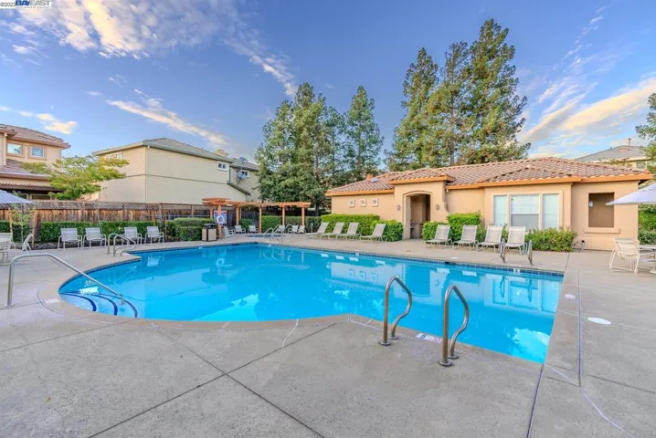 5139 Corona Ct, Pleasanton, California 94588