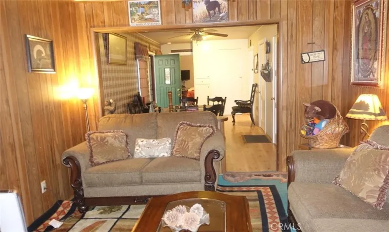 8530 Old State Road, Wofford Heights, California 93285