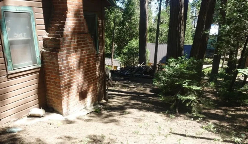 8530 Old State Road, Wofford Heights, California 93285