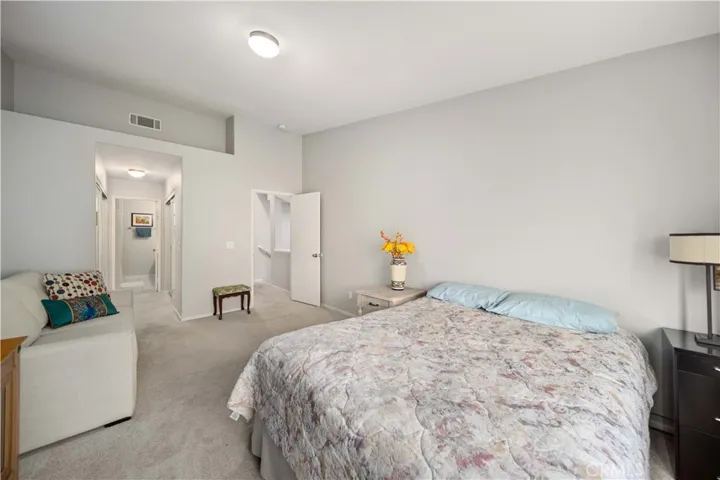 39227 10th W Street Unit F, Palmdale, California 93551