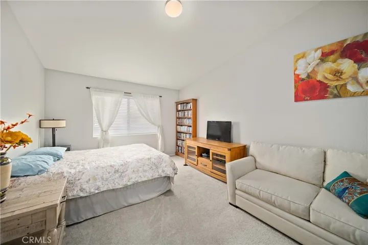 39227 10th W Street Unit F, Palmdale, California 93551