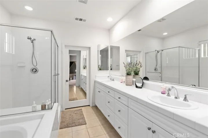 200 Great Lawn, Irvine, California 92620