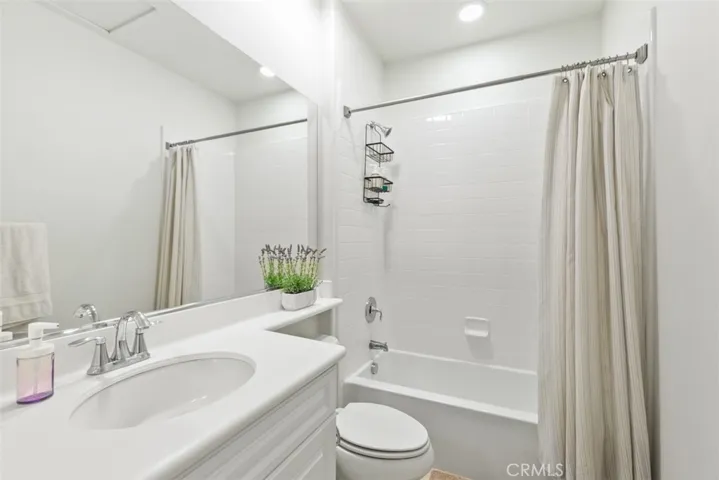 200 Great Lawn, Irvine, California 92620