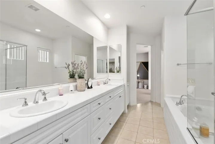 200 Great Lawn, Irvine, California 92620
