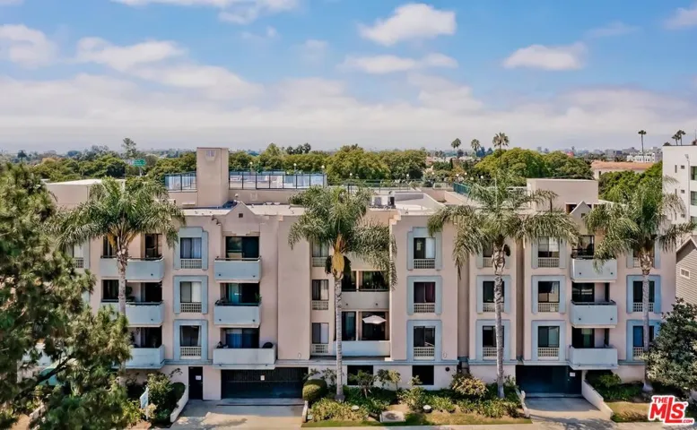 2491 Purdue Avenue 323, Los Angeles, California 90064