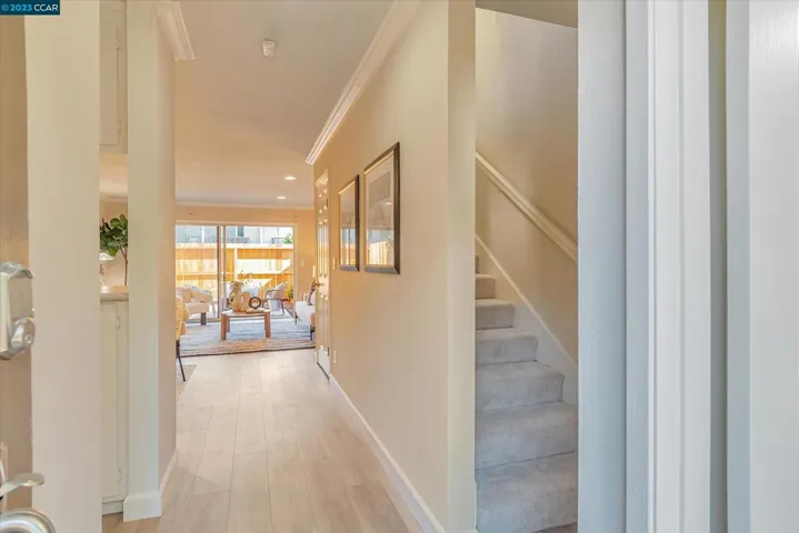 1411 Creekside Dr Unit 5, Walnut Creek, California 94596