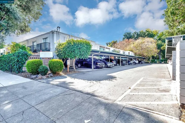 1411 Creekside Dr Unit 5, Walnut Creek, California 94596