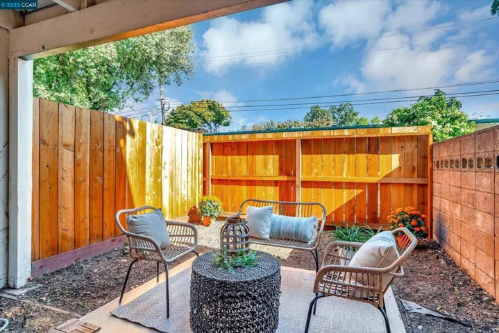 1411 Creekside Dr Unit 5, Walnut Creek, California 94596
