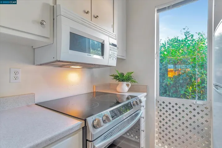 1411 Creekside Dr Unit 5, Walnut Creek, California 94596