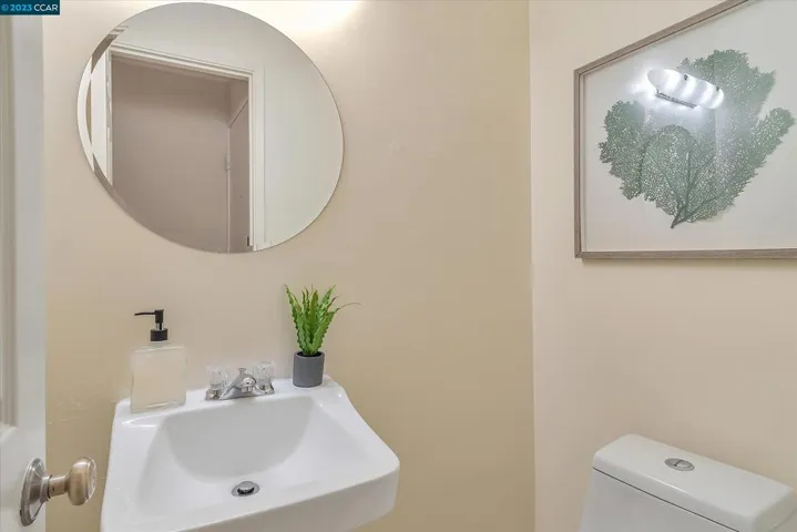1411 Creekside Dr Unit 5, Walnut Creek, California 94596