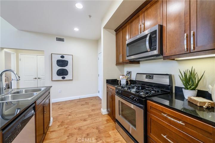 2423 Scholarship, Irvine, California 92612