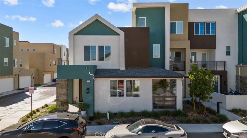 27003 W Open Sky Place, Valencia, California 91381