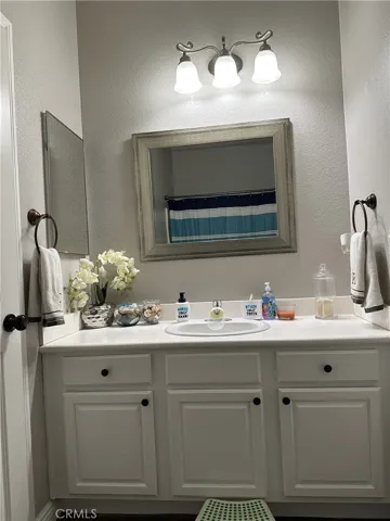 33943 Pinehurst Drive, Yucaipa, California 92399