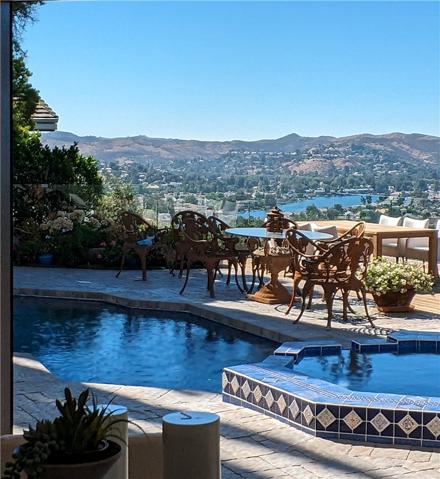 3465 Ridgeford Drive, Westlake Village, California 91361