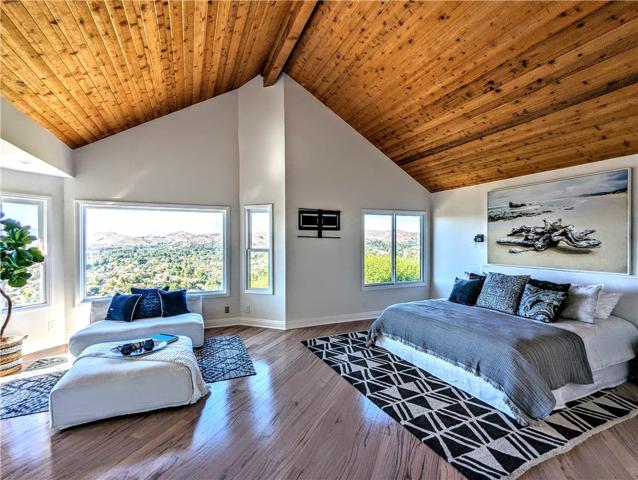 3465 Ridgeford Drive, Westlake Village, California 91361
