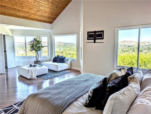 3465 Ridgeford Drive, Westlake Village, California 91361