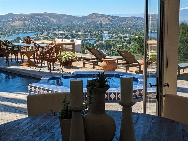 3465 Ridgeford Drive, Westlake Village, California 91361