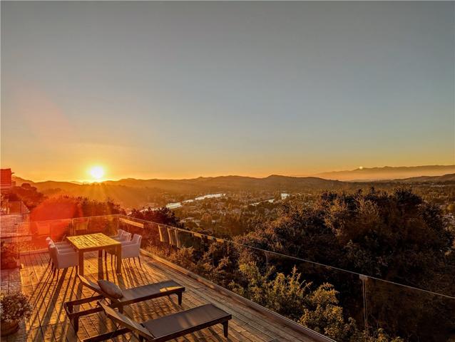 3465 Ridgeford Drive, Westlake Village, California 91361