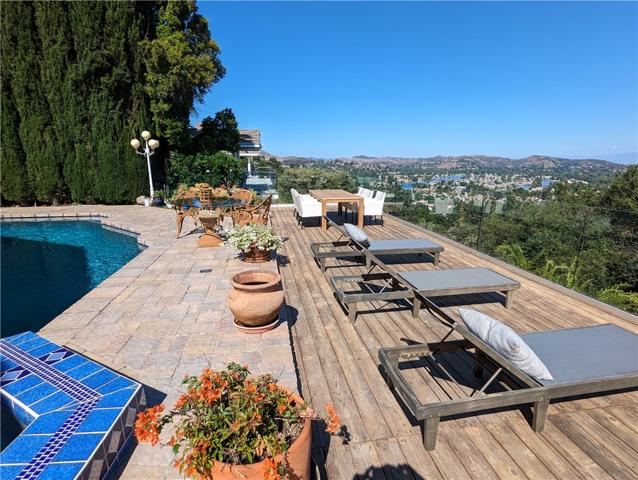 3465 Ridgeford Drive, Westlake Village, California 91361
