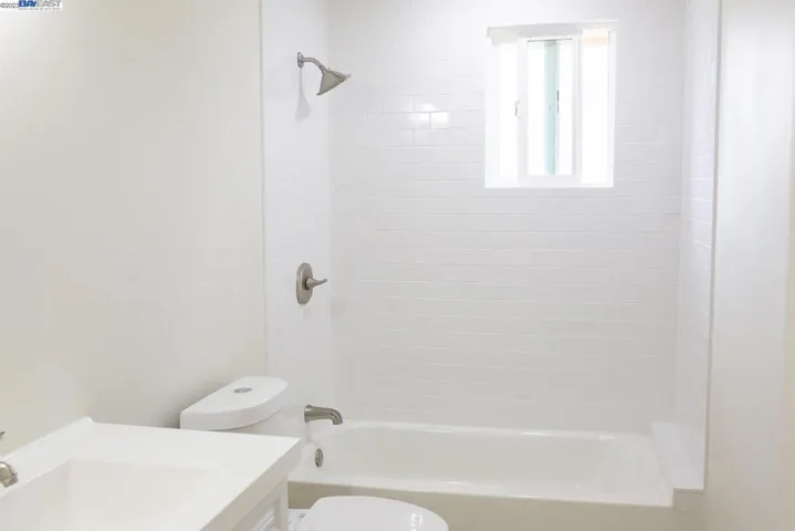 1198 Garden Ave, Modesto, California 95351
