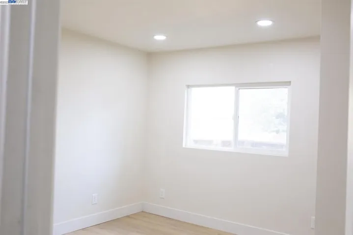 1198 Garden Ave, Modesto, California 95351