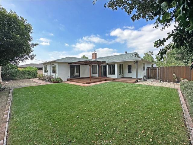 1112 Briarcroft Road, Claremont, California 91711
