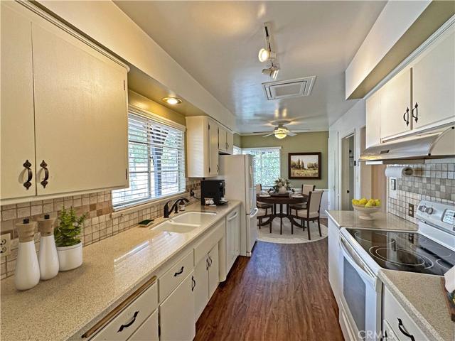 1112 Briarcroft Road, Claremont, California 91711