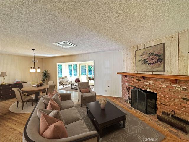 1112 Briarcroft Road, Claremont, California 91711