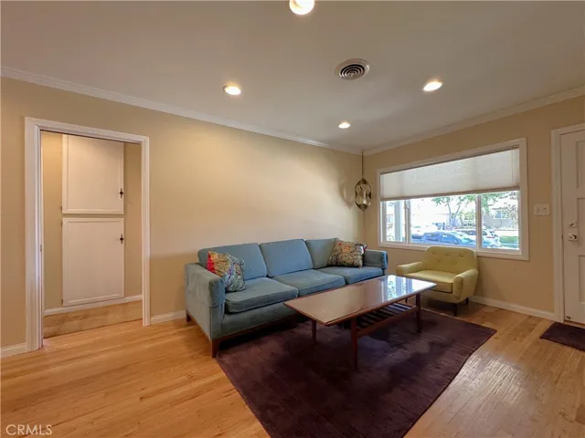 4823 Conquista Avenue, Lakewood, California 90713
