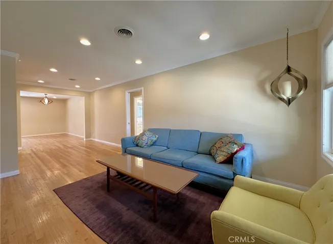 4823 Conquista Avenue, Lakewood, California 90713