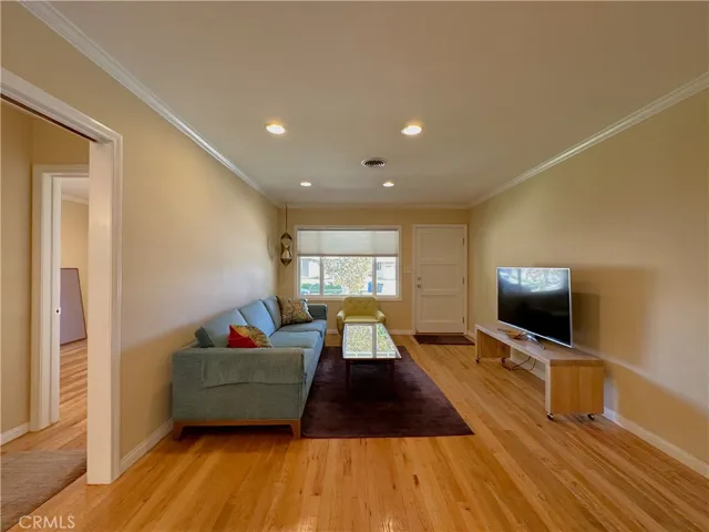 4823 Conquista Avenue, Lakewood, California 90713