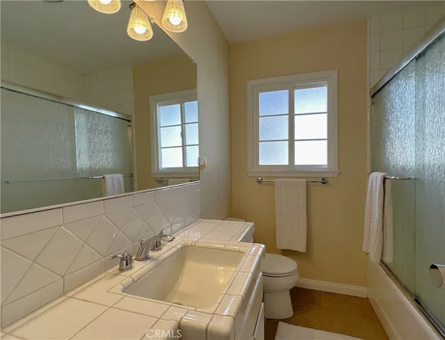 4823 Conquista Avenue, Lakewood, California 90713