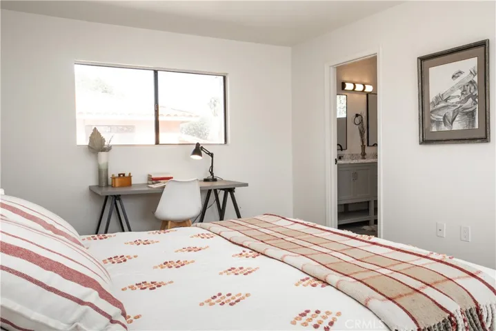32170 Navajo Trail, Cathedral City, California 92234