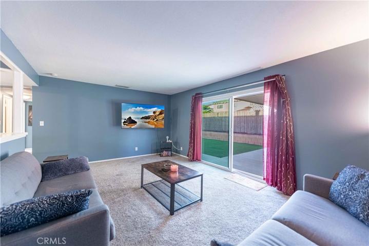 2042 Hercules Court, Simi Valley, California 93065